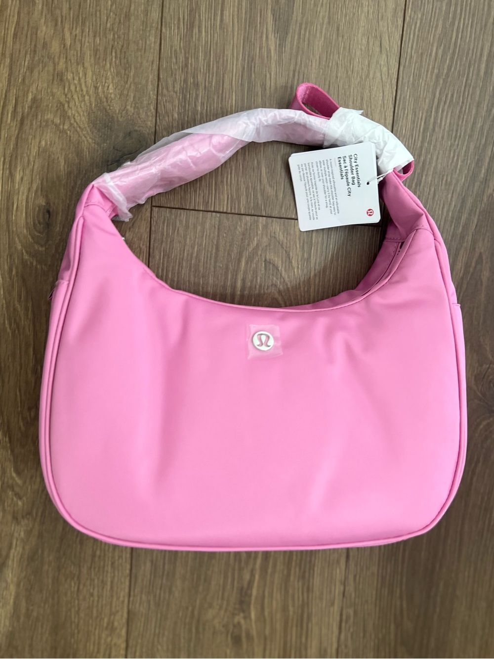 NWT lululemon City Essentials Shoulder Bag 4L Candy Cloud Pink